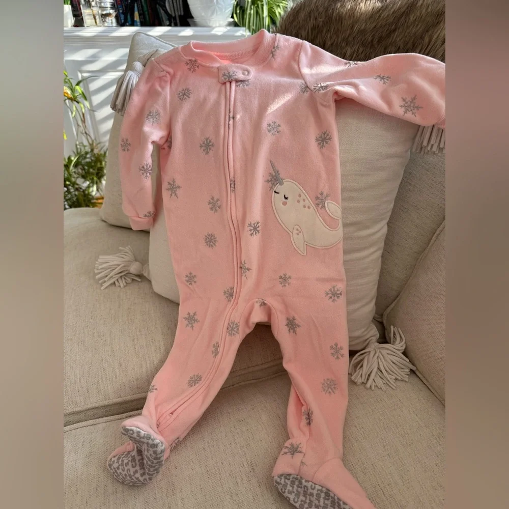 Carters Sleeper NWOT